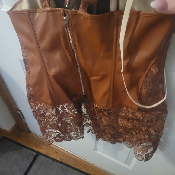 Sienna Brown Steam Punk corset 4x.  Brand new never worn - Picture 3 of 10